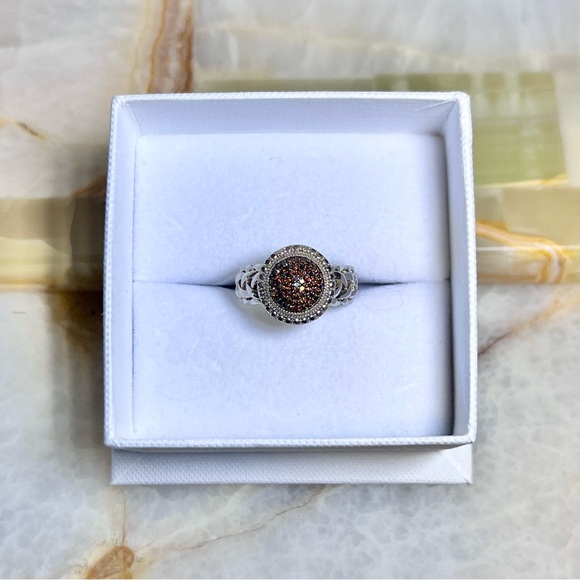 Affinity QVC Red Diamond Ring 1/4 cttw Sterling Silver Ring Size 8 - Picture 12 of 12